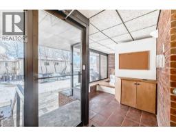 402, 319 2 Avenue - photo 31