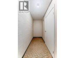 402, 319 2 Avenue - photo 42