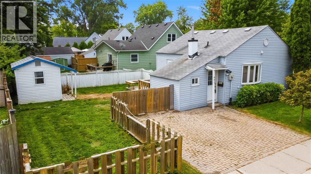 641 MAPLE AVENUE - Image 27