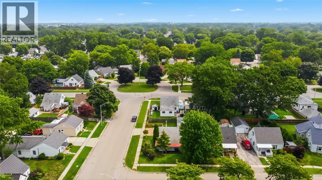 641 MAPLE AVENUE - Image 37