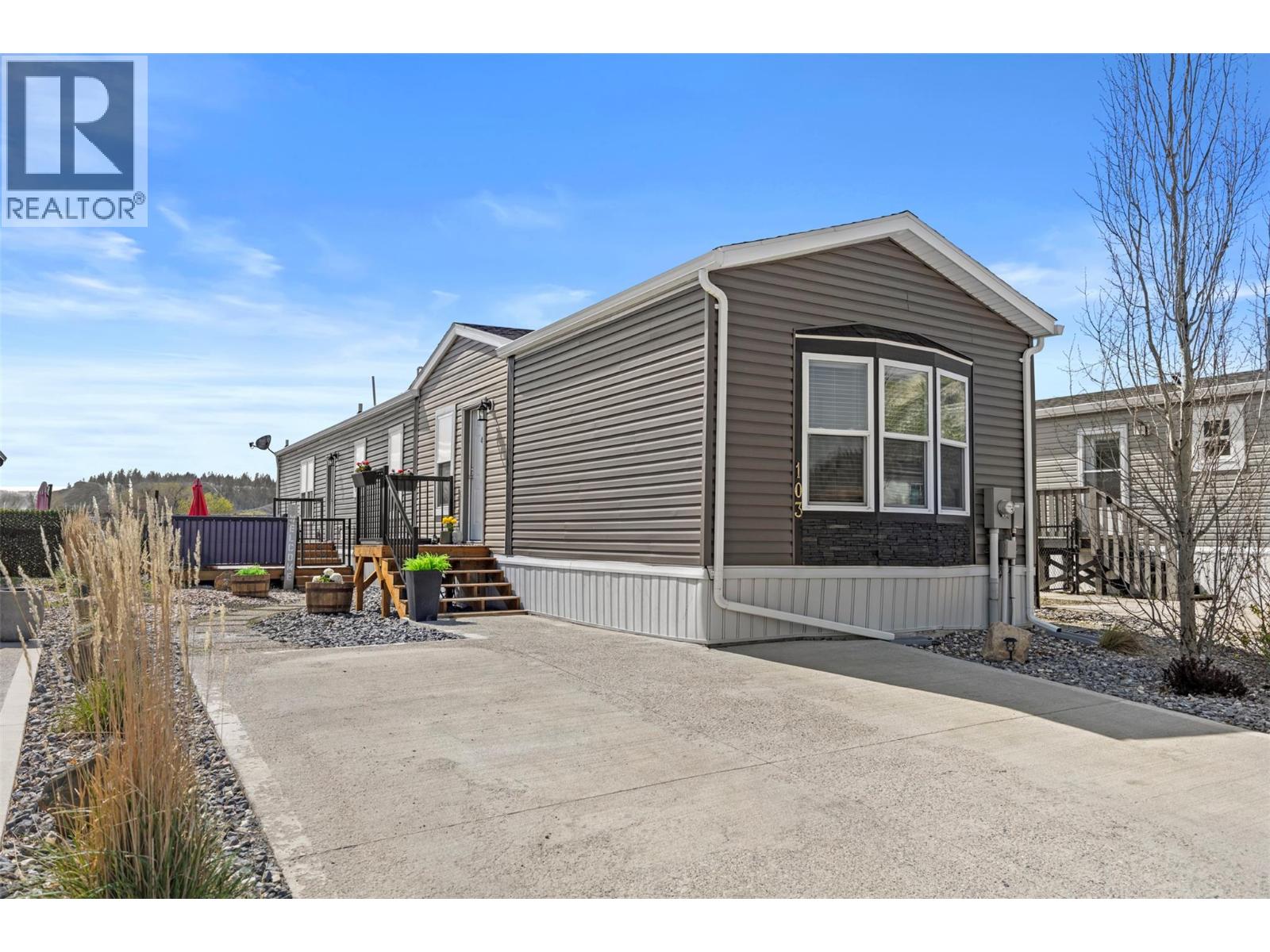 #103 5005 River Road - 2