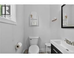 3pc Bathroom - 69 Thomas Street, Dieppe, NB E1A2C4 Photo 6