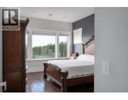 8572 Rumming Rd, Lantzville, BC V0R2H0 Photo 18
