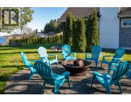 8572 Rumming Rd, Lantzville, BC V0R2H0 Photo 59