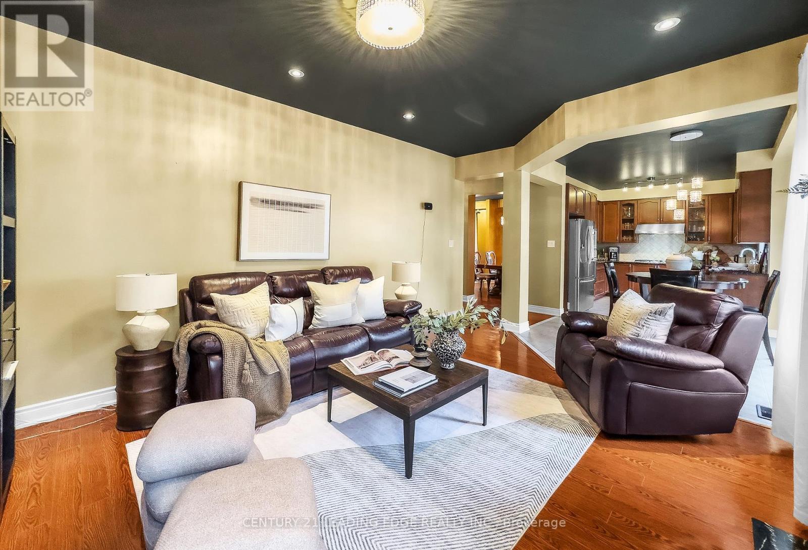 16 BICKNELL COURT - Image 12