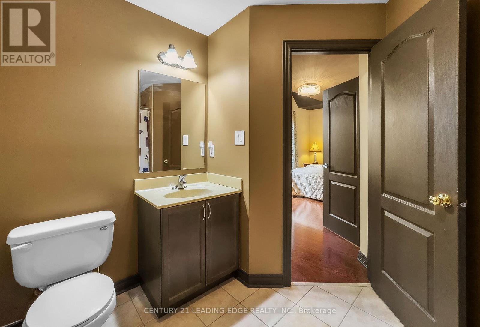 16 BICKNELL COURT - Image 23