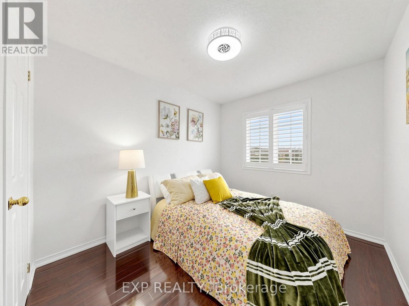 109 ANGIER CRESCENT - 27