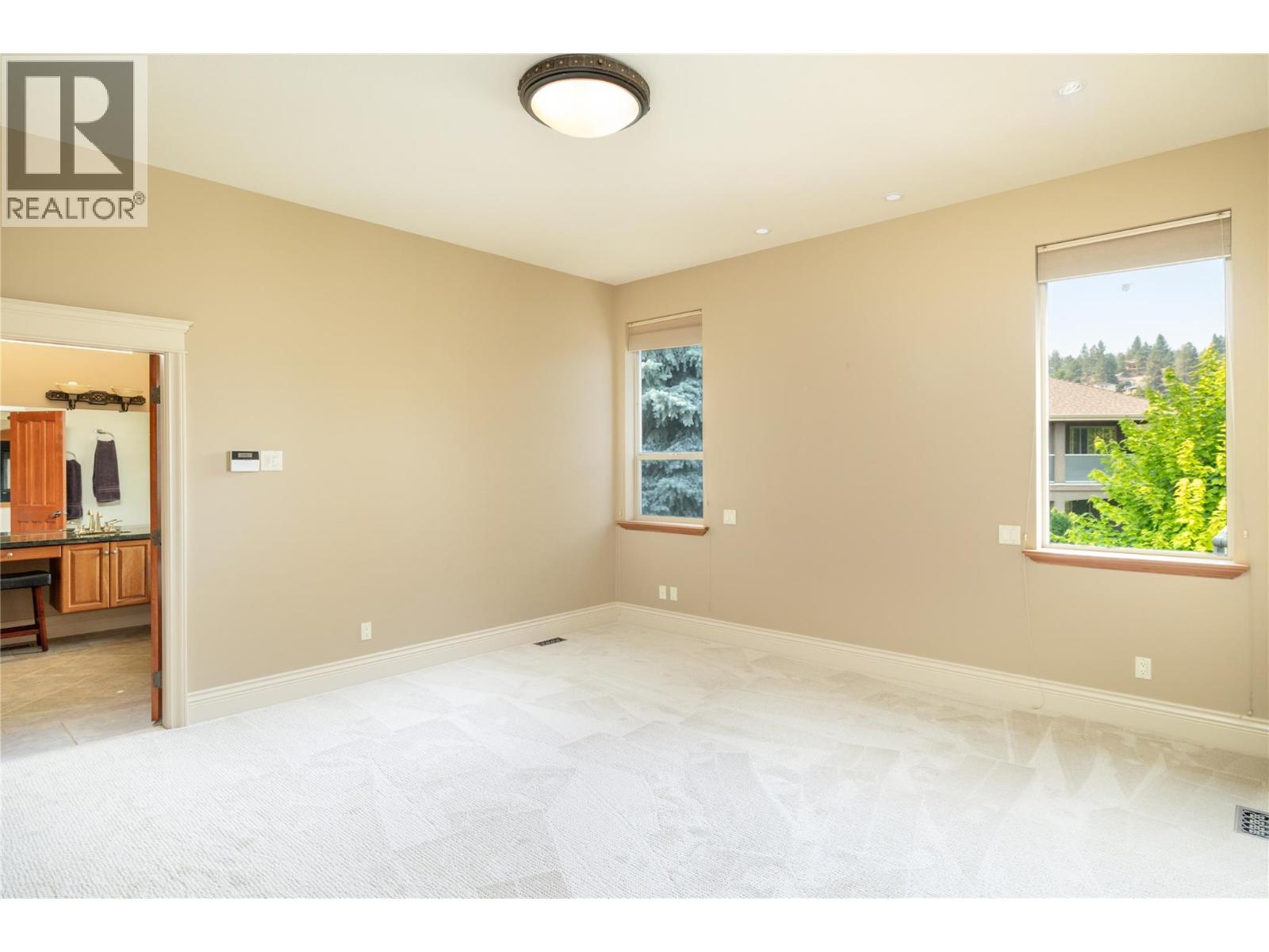 #43 2155 Horizon Drive - Image 31