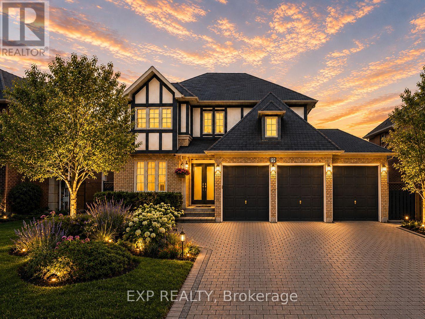Listing photo of 19 SPRINGBROOK DRIVE