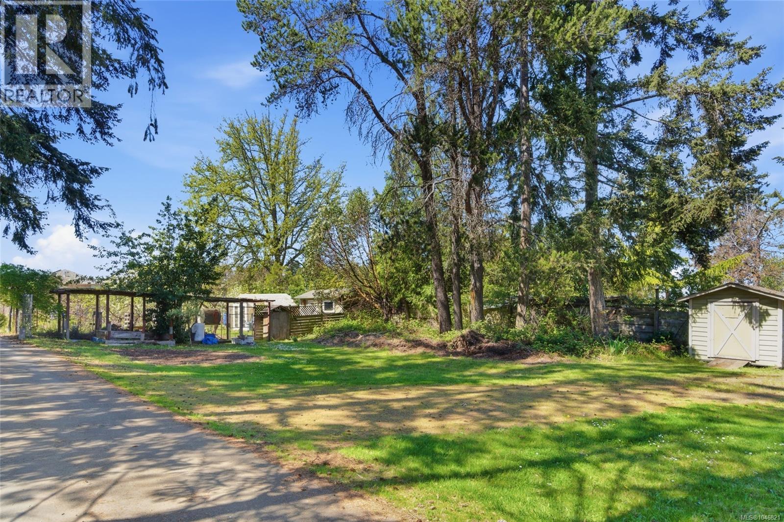 590 Willow St - Image 59