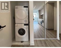 3907 - 8 Interchange Way, Vaughan, ON L4K0R2 Photo 10