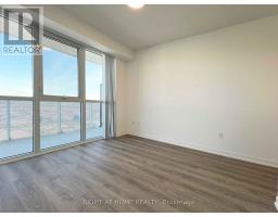 3907 - 8 Interchange Way, Vaughan, ON L4K0R2 Photo 6