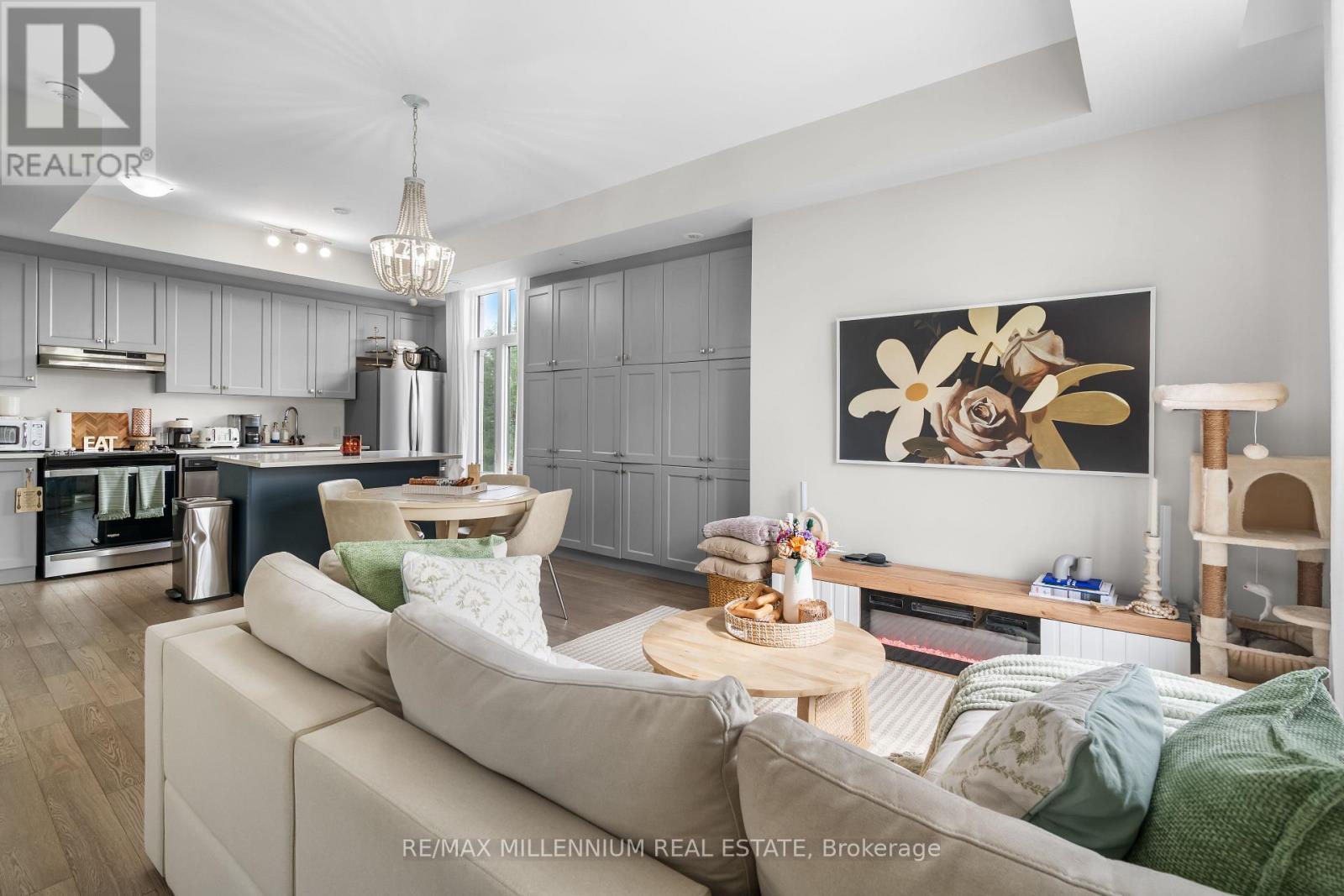 #U208 9560 ISLINGTON AVENUE - 7