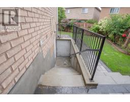 Bsmt - 77 Wheelwright Drive, Richmond Hill, ON L4E5A1 Photo 9