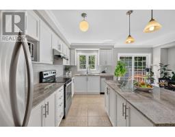 346 Doak Lane, Newmarket, ON L3Y0A7 Photo 10