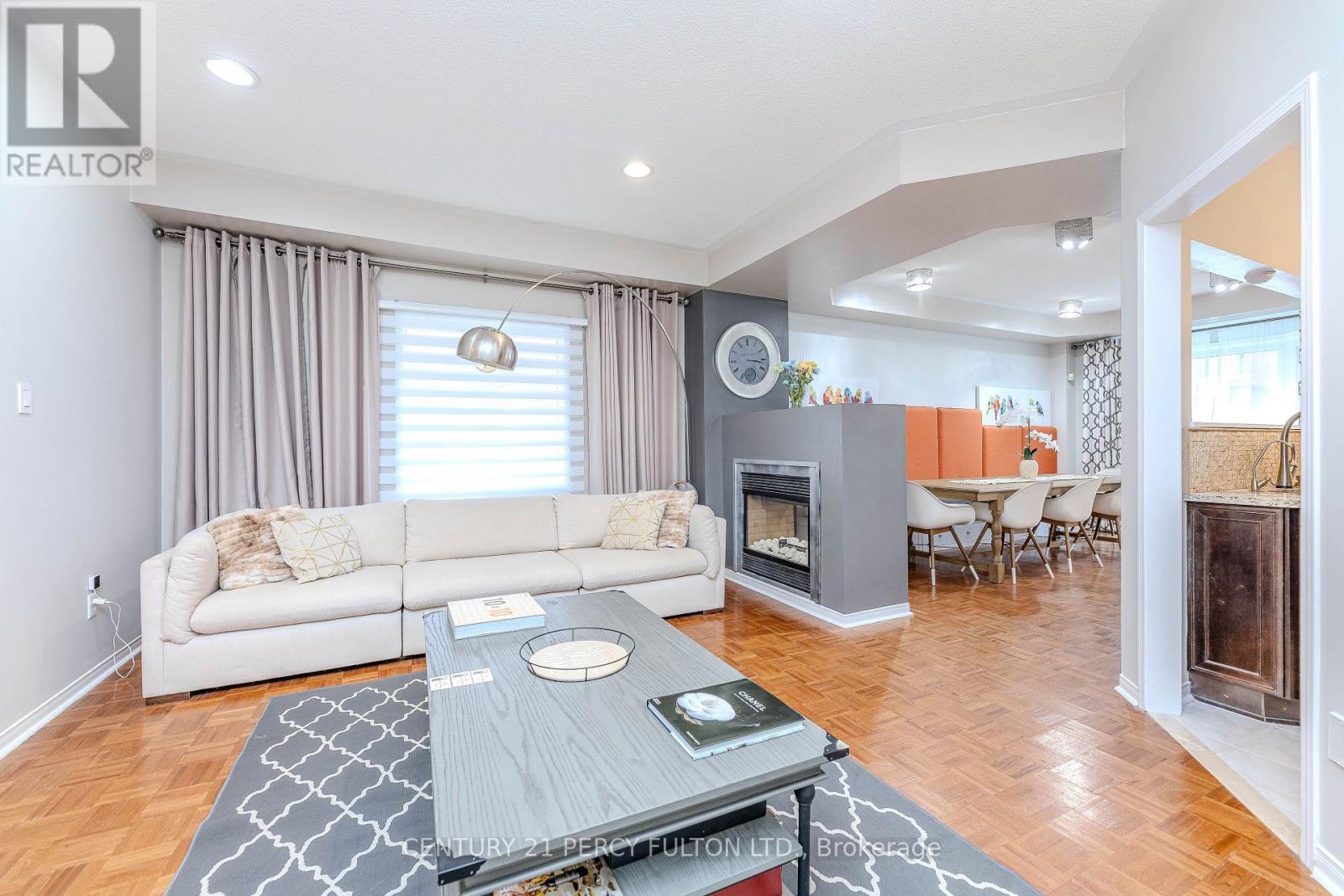 137 BLUE WILLOW DRIVE - 18