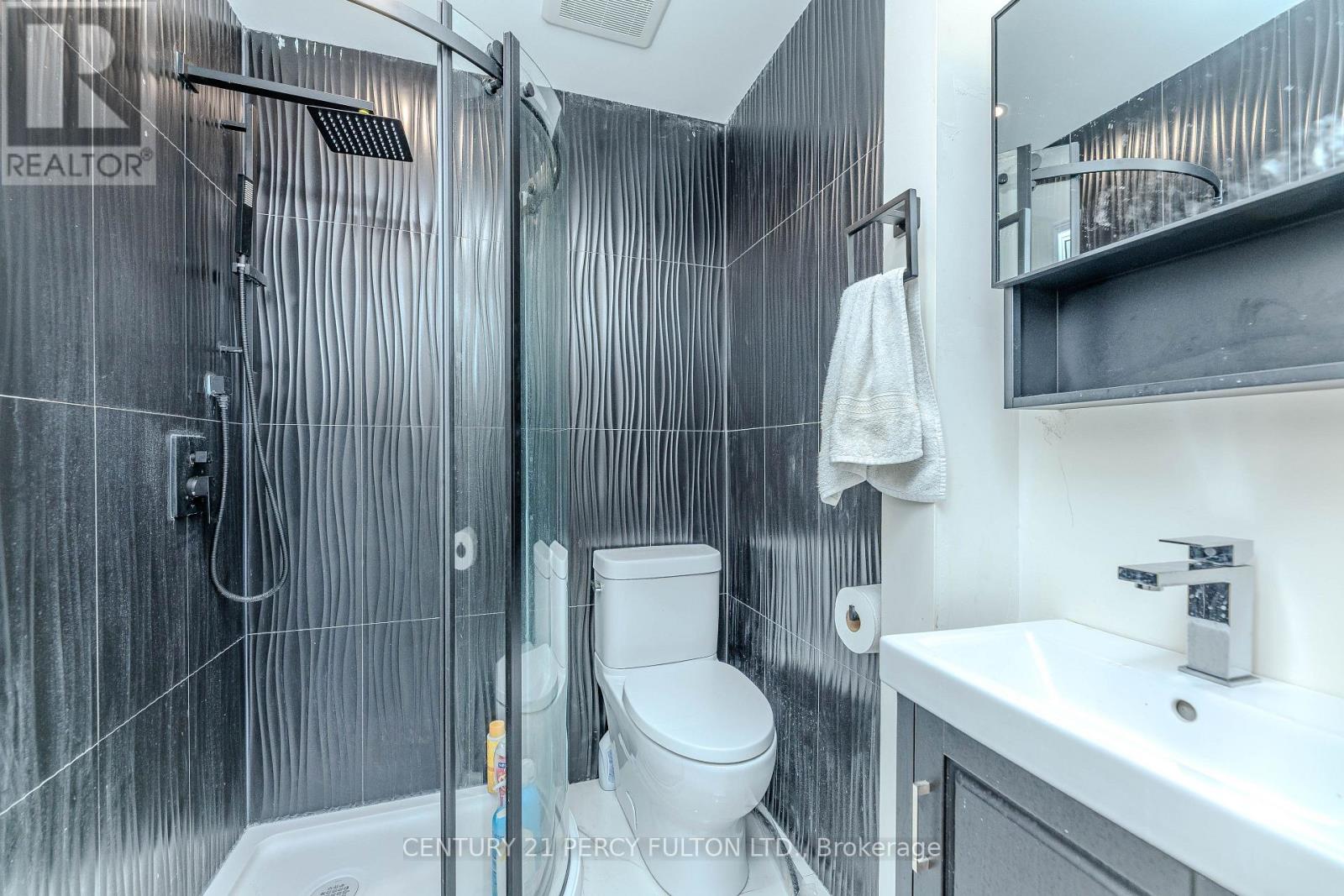 137 BLUE WILLOW DRIVE - 30
