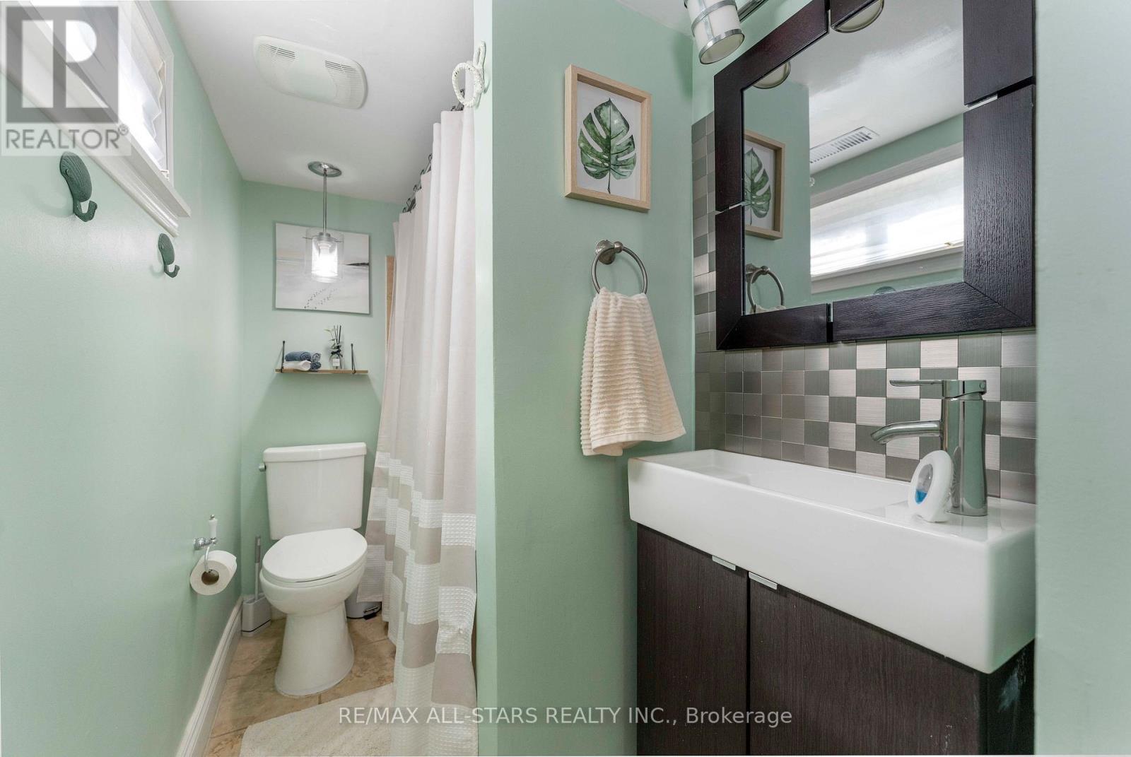 39 FRANKLIN BEACH ROAD - Image 31