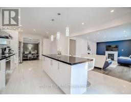 125 Gardiner Drive N, Bradford West Gwillimbury, ON L3Z0J6 Photo 12