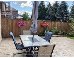 125 Gardiner Drive N, Bradford West Gwillimbury, ON L3Z0J6 Photo 22