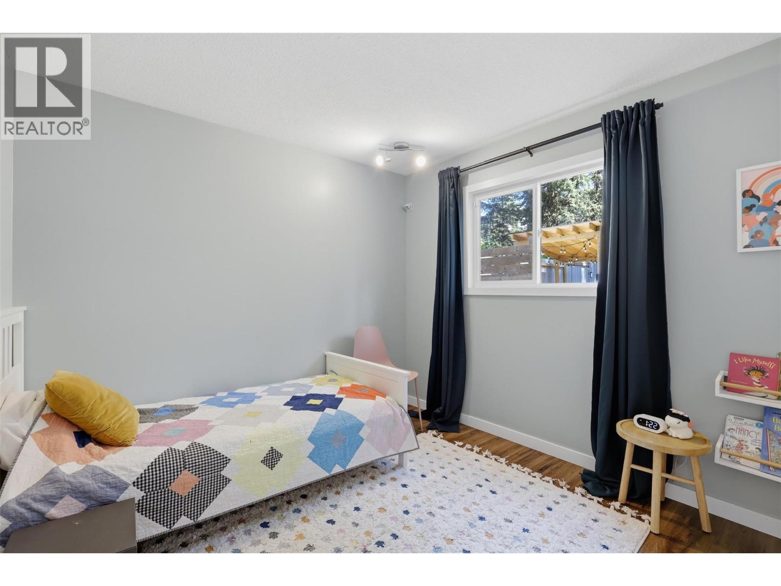 575 GLENEAGLES Drive - 18