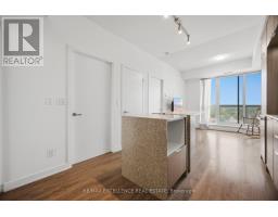 1710 - 55 Regent Park Boulevard, Toronto, ON M5A0C2 Photo 10