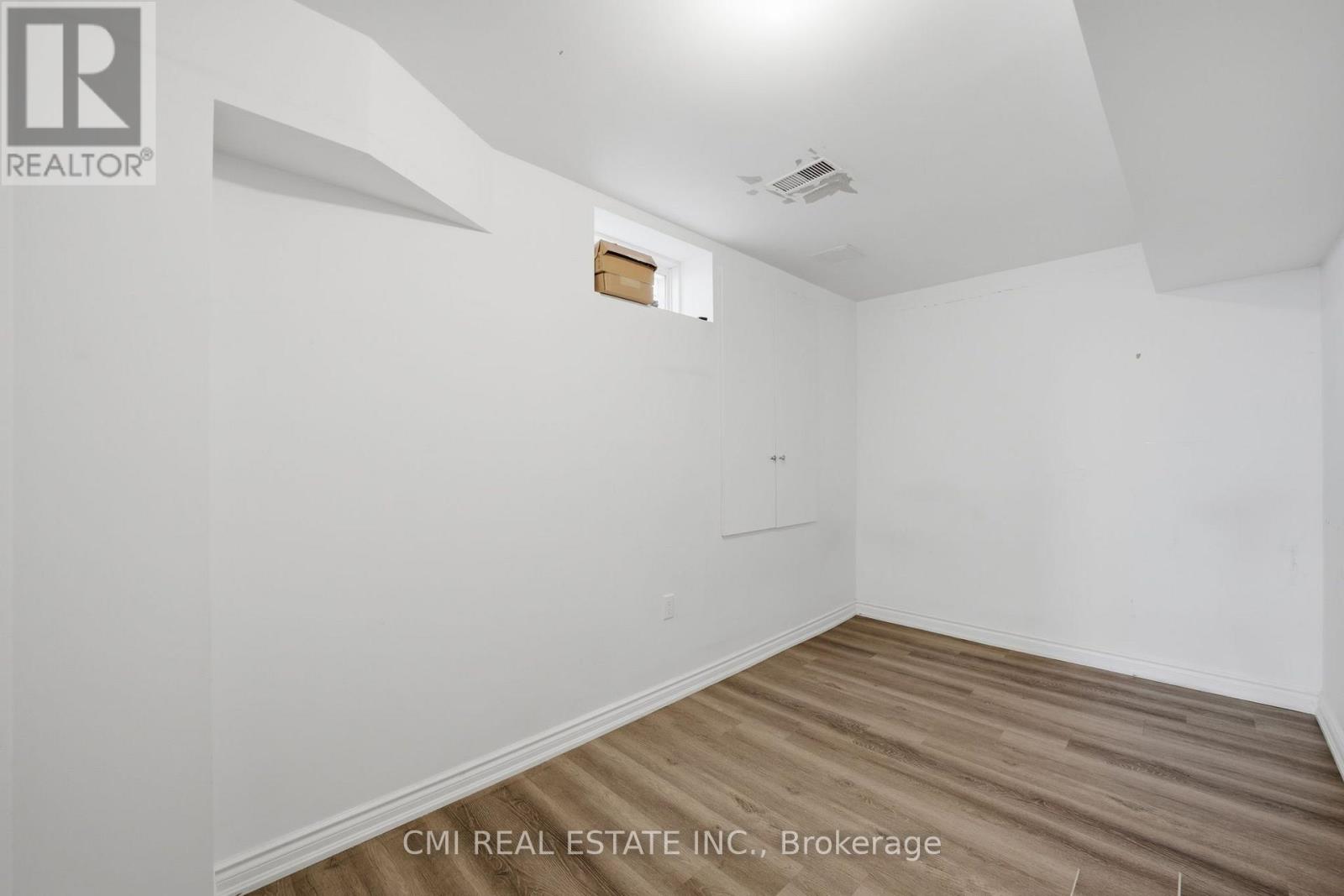 162 GOLDEN SPRINGS DRIVE - 37