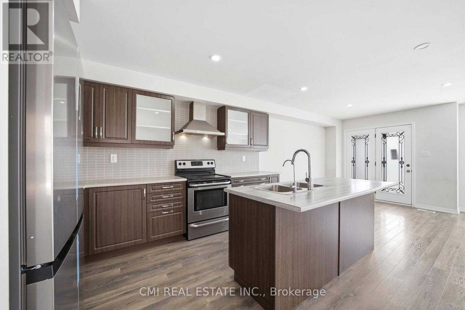 162 GOLDEN SPRINGS DRIVE - 9