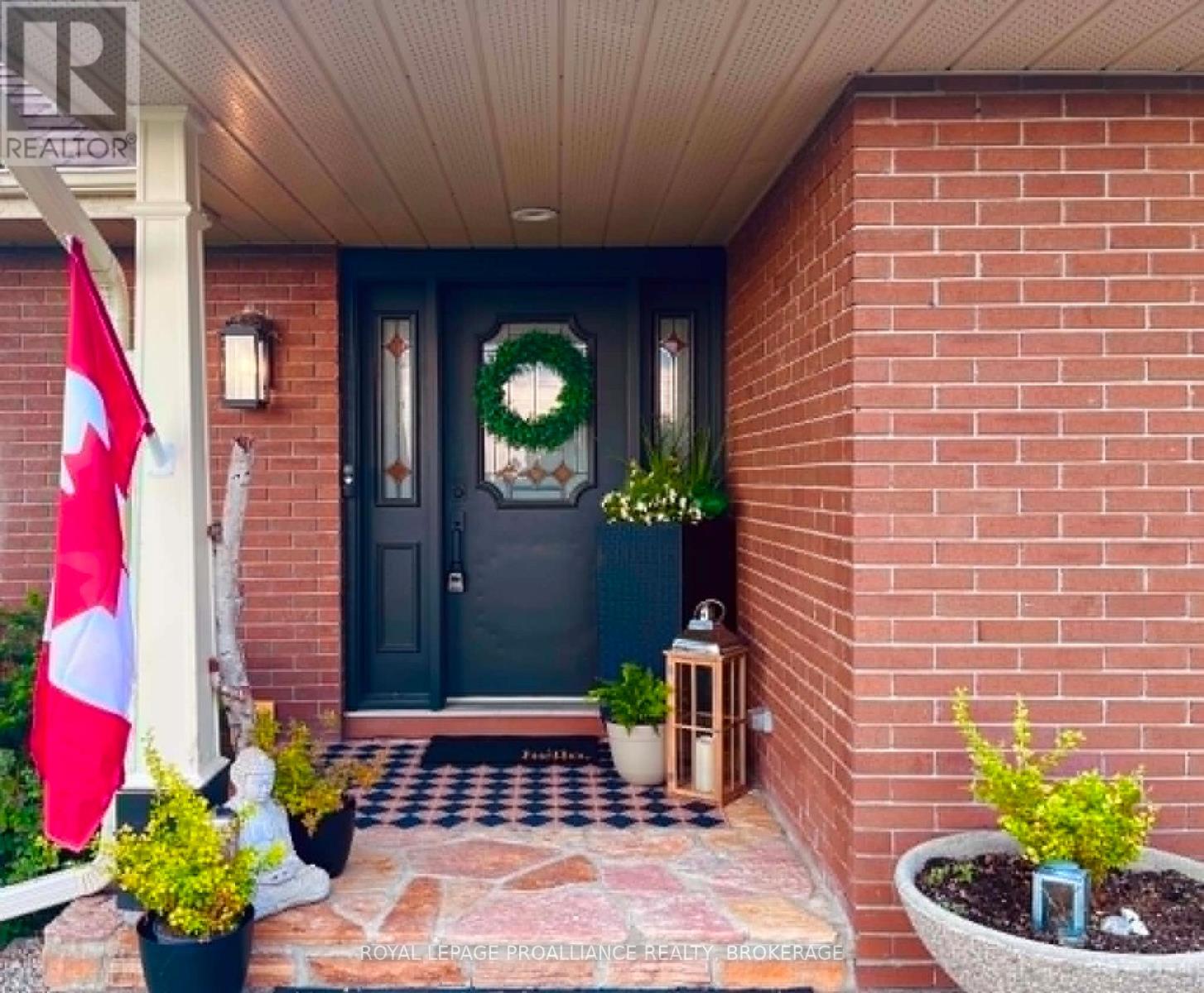 1102 BURNSIDE DRIVE - 4