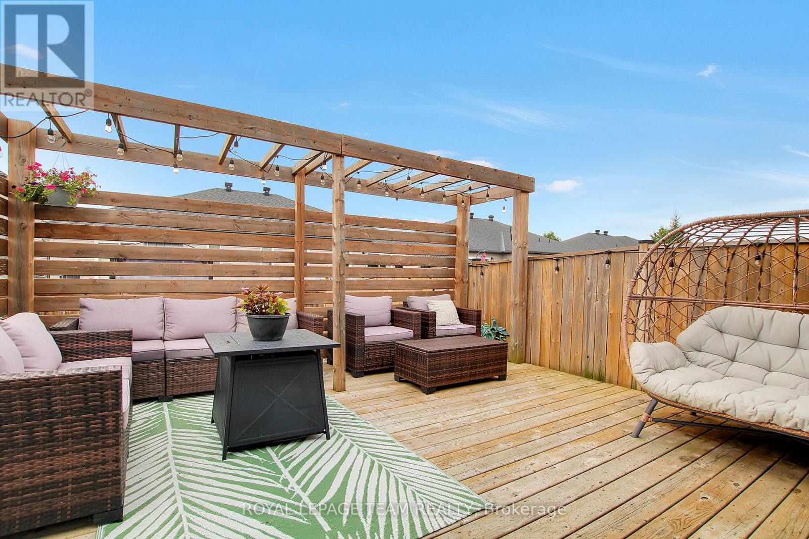 143 ST MALO PLACE - Image 31