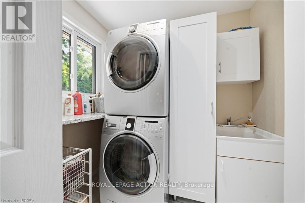 37 MC INTOSH COURT - Image 14