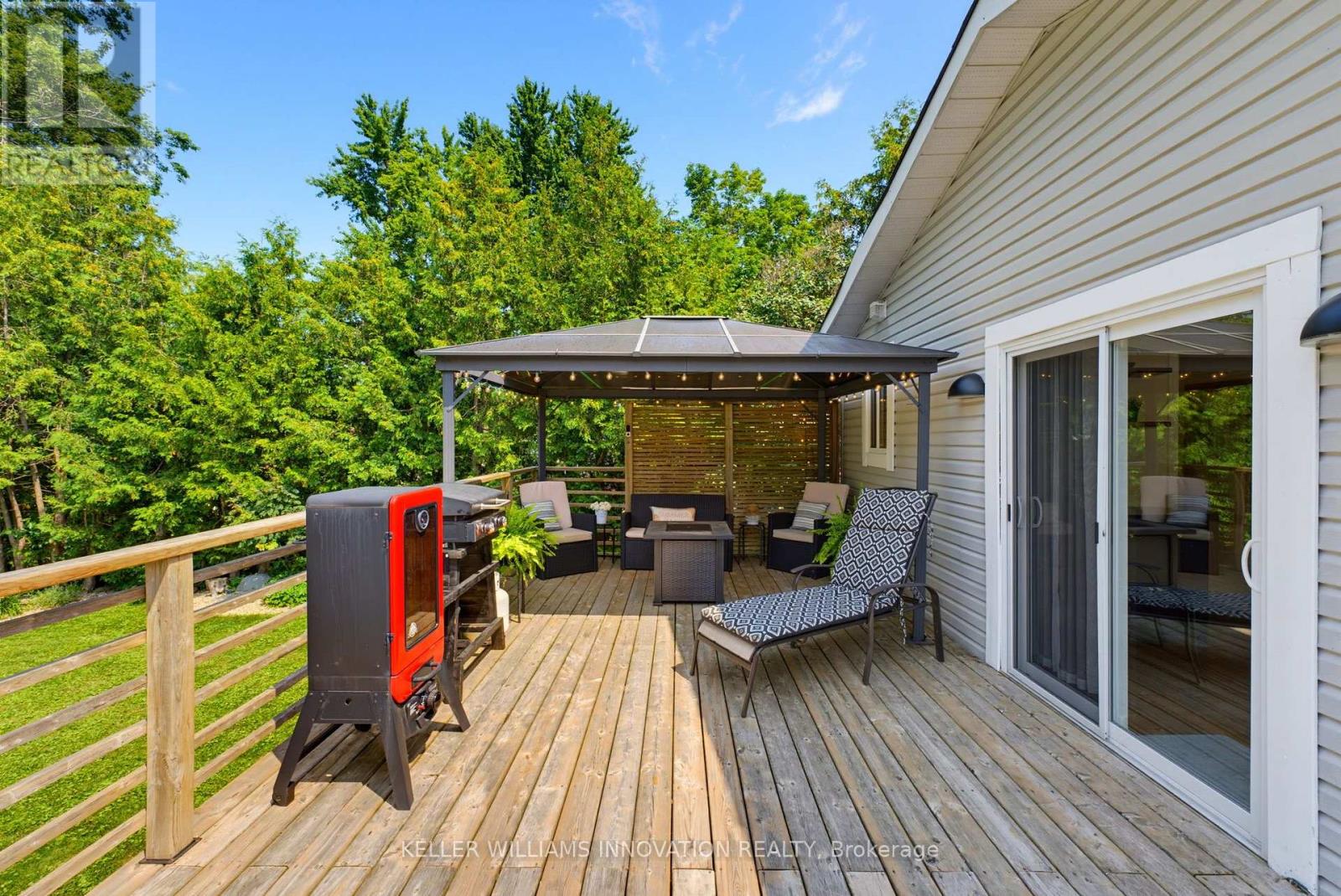 535 ARGYLE AVENUE N - Image 35