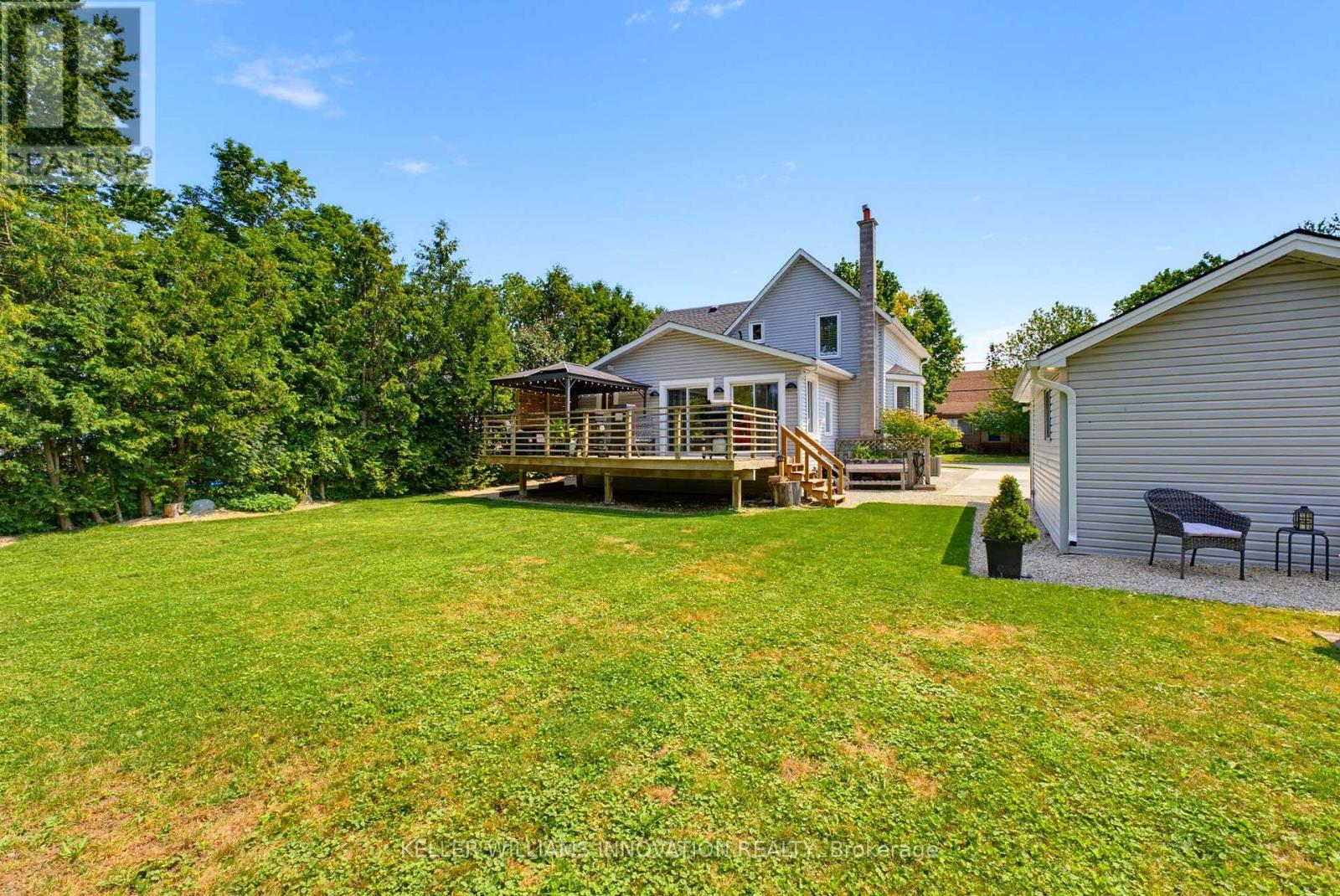 535 ARGYLE AVENUE N - Image 40