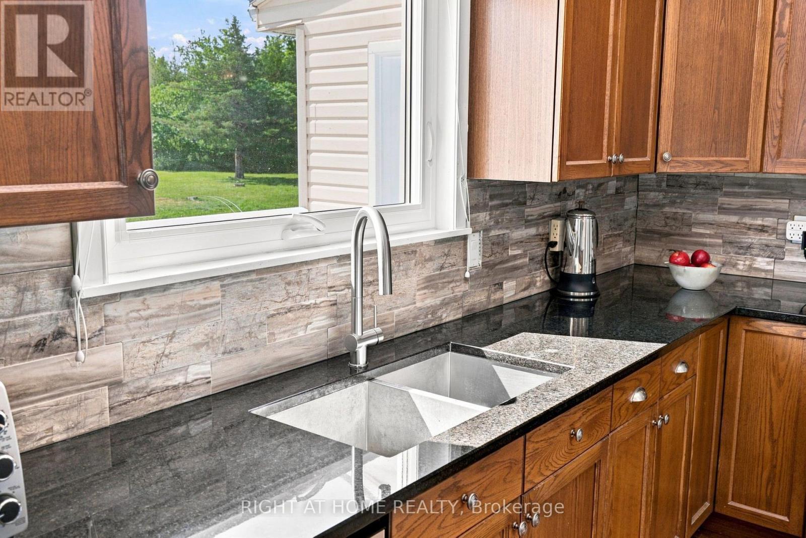 161 PRESTON HILL ROAD - Image 15