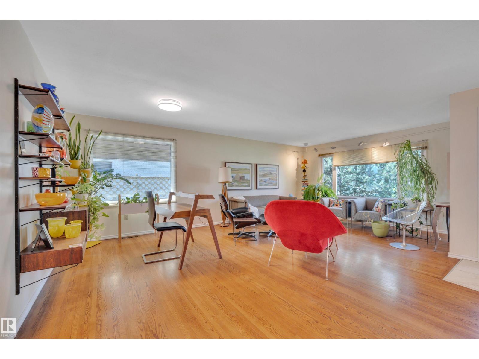 5331 105 Street NW - Photo 10