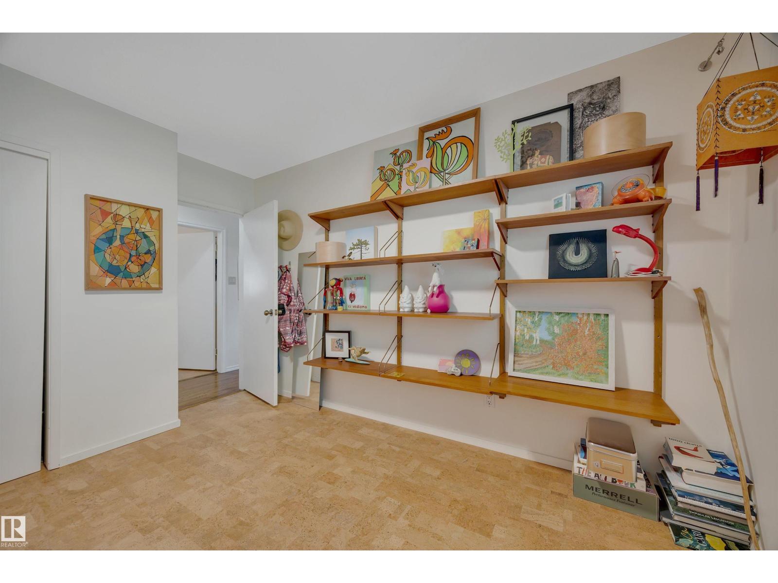 5331 105 Street NW - Photo 27