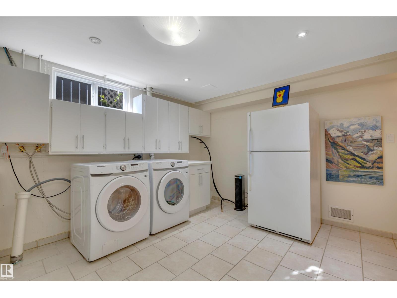 5331 105 Street NW - Photo 31