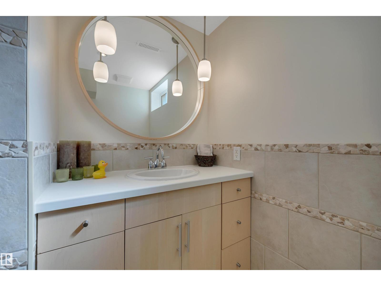 5331 105 ST NW - 46