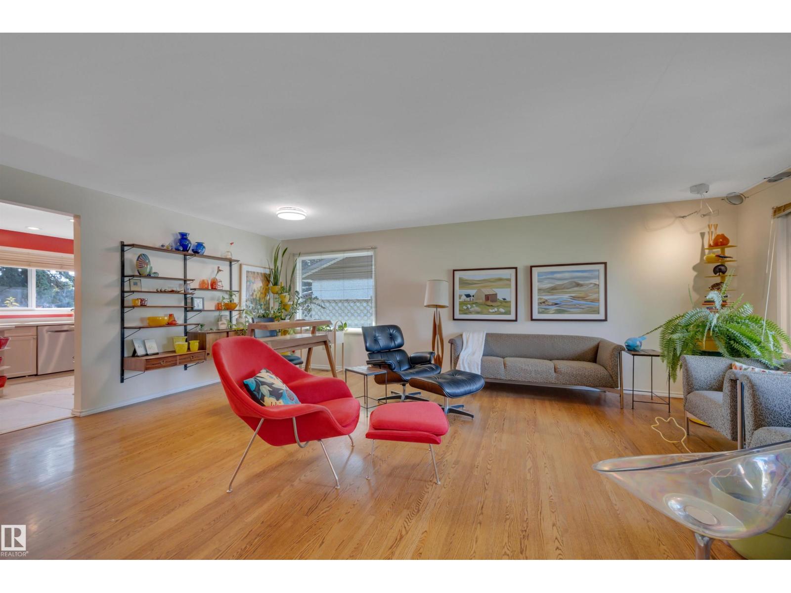 5331 105 Street NW - Photo 6