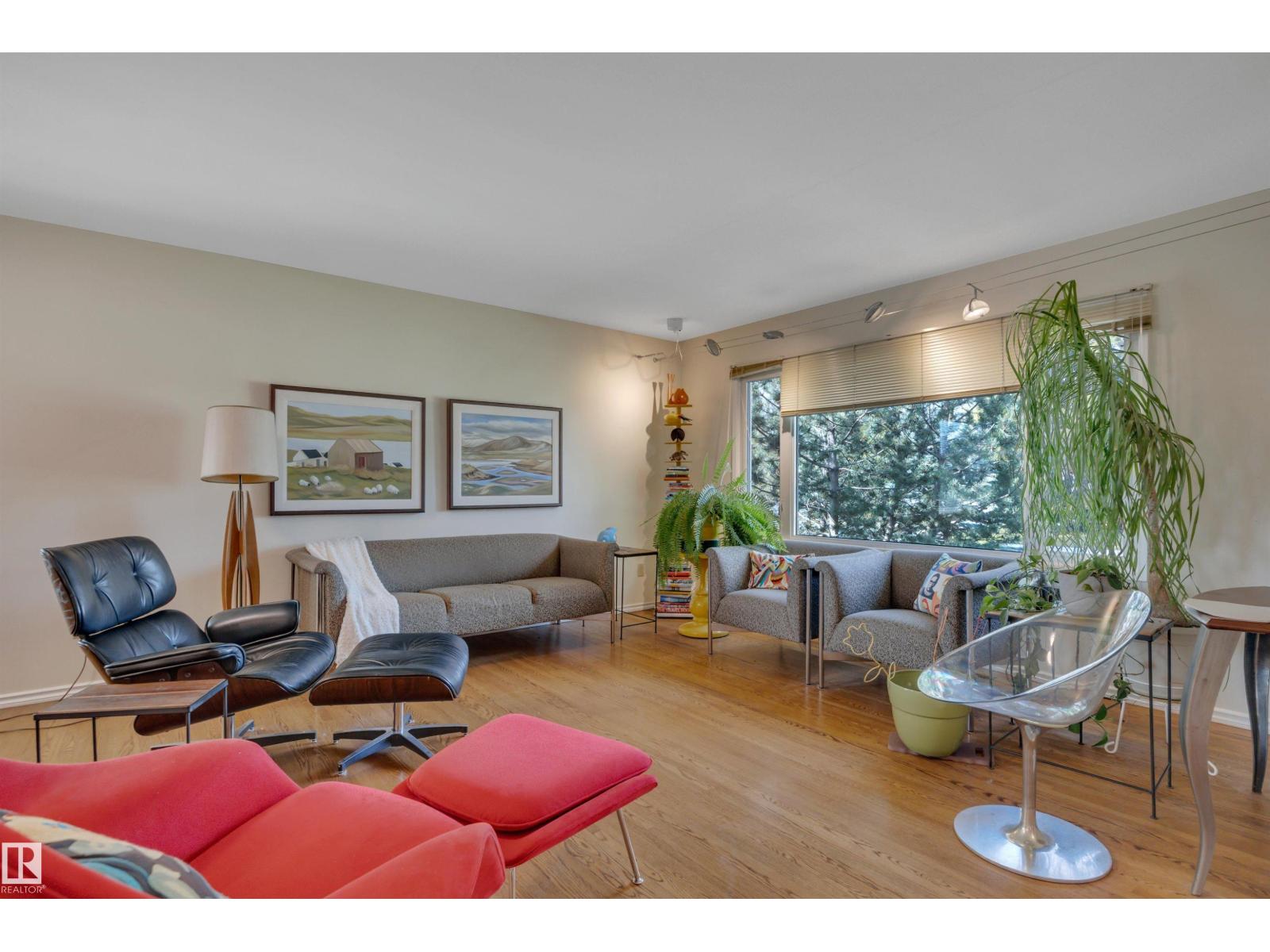 5331 105 Street NW - Photo 7