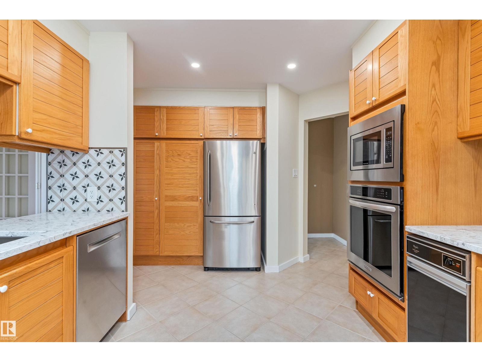 7 14824 45 Avenue NW - Photo 11