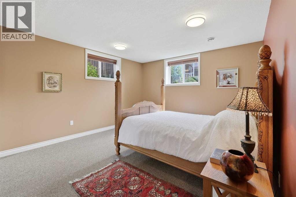 4203 41 Street Close - Photo 30