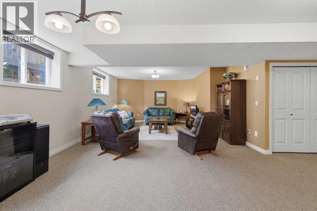 4203 41 Street Close - Photo 26