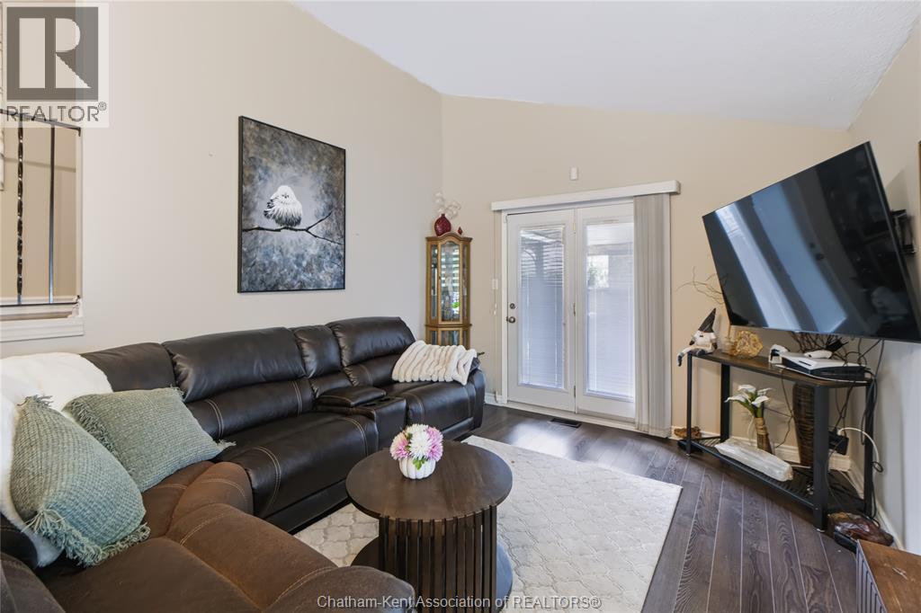 26 EARL DRIVE - Image 6