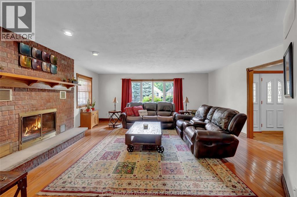 138 ELIZABETH STREET - 10
