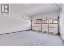 8 Abelia Street, Brampton, ON L6R4C7 Photo 15