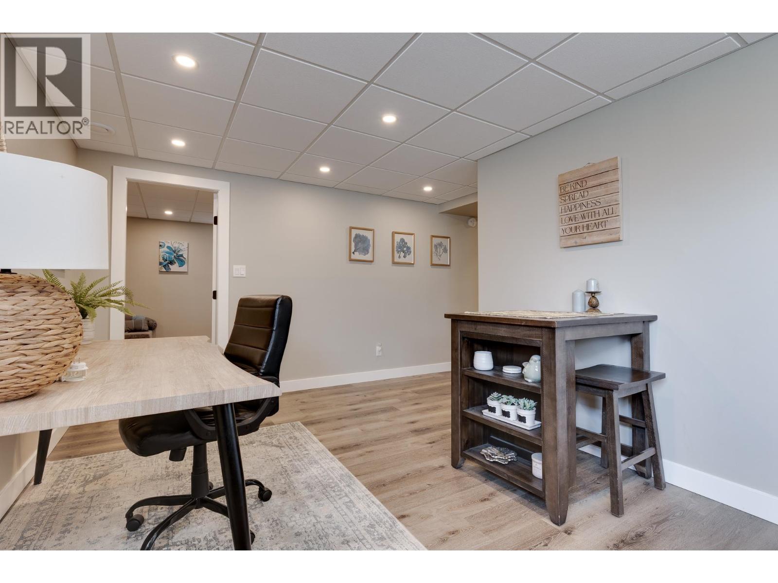 325 BOYD STREET - 9