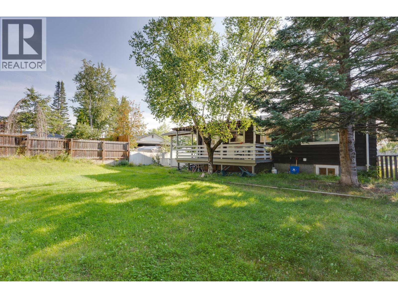 325 BOYD STREET - 1