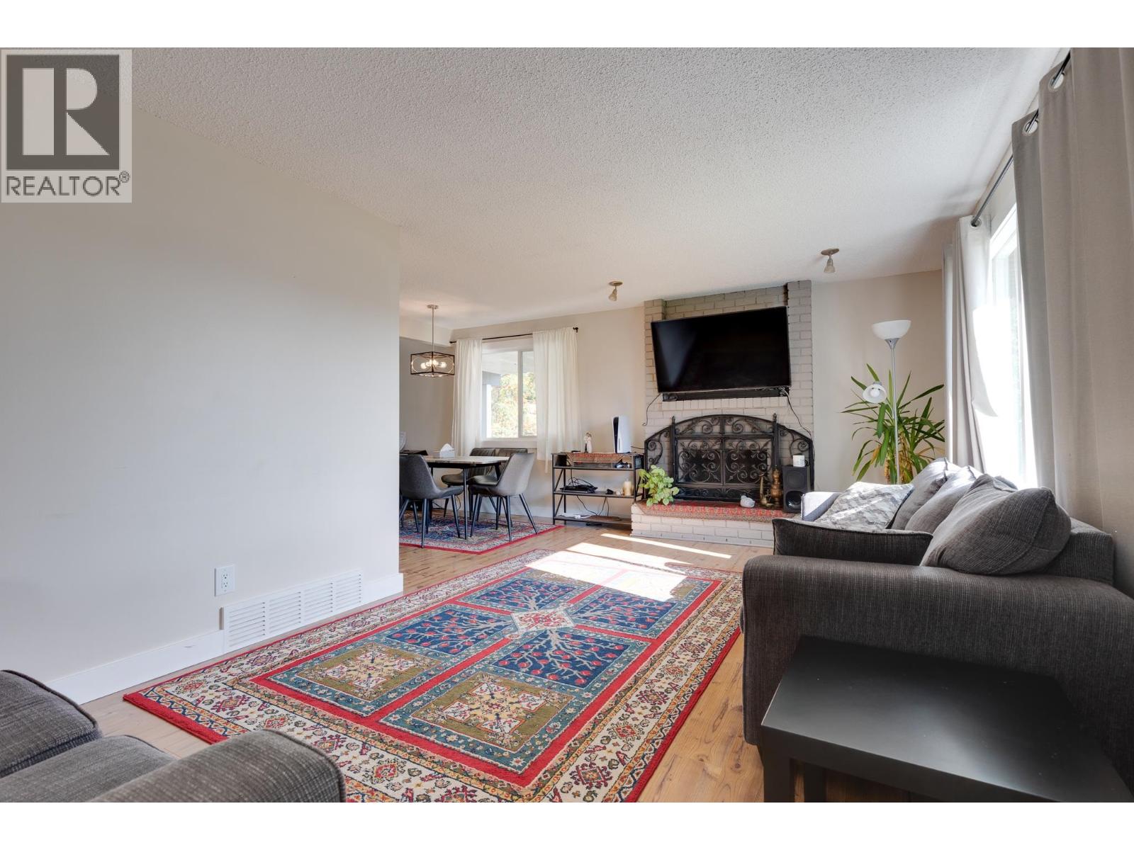 325 BOYD STREET - 17