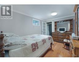 40 Smallwood Drive thumbnail 15